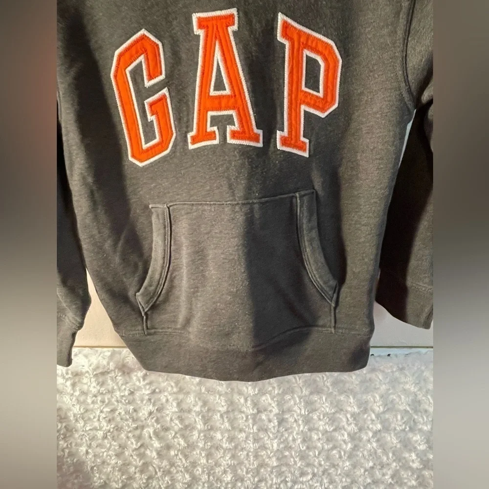 VINTAGE CLASSIC GAP LOGO HOODIE YOUTH SIZE M (8) DARK GRAY/ORANGE PULLOVER!